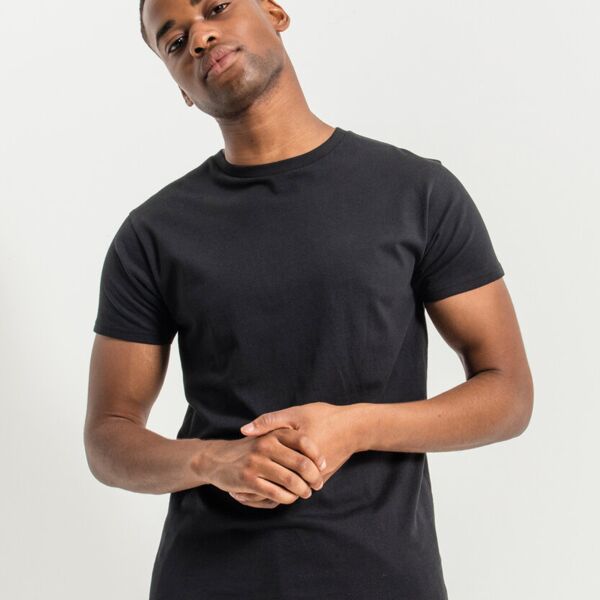 Basic t-shirt Thumbnail